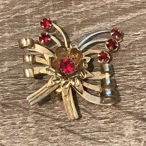Vintage Gold Tone Red Prong Set Rhinestones Flower Pin/Brooch 1 5/8" Long